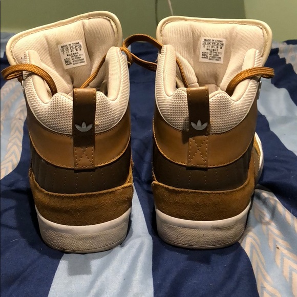 Adidas - Picture 4 of 7